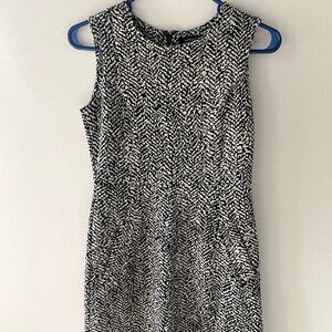 Sleeveless Lands End Black and White Dress Size 0P